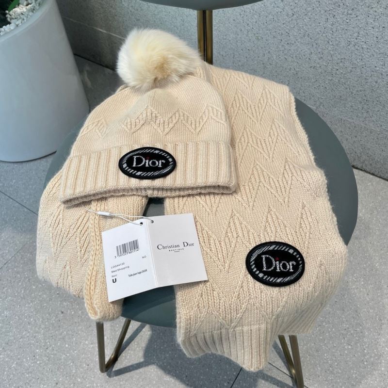 Christian Dior Caps Scarfs